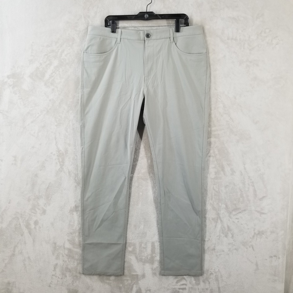 Vuori Meta Pants Mens 38 x 29.5 Grey V430 Technical Stretch 5-Pocket Performance